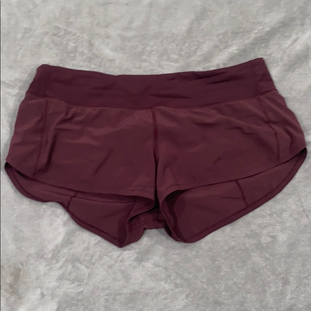 Lululemon 2.5” Speed up Shorts